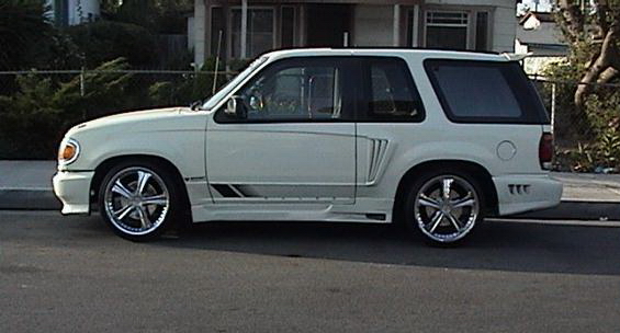 2223690012_large.jpg